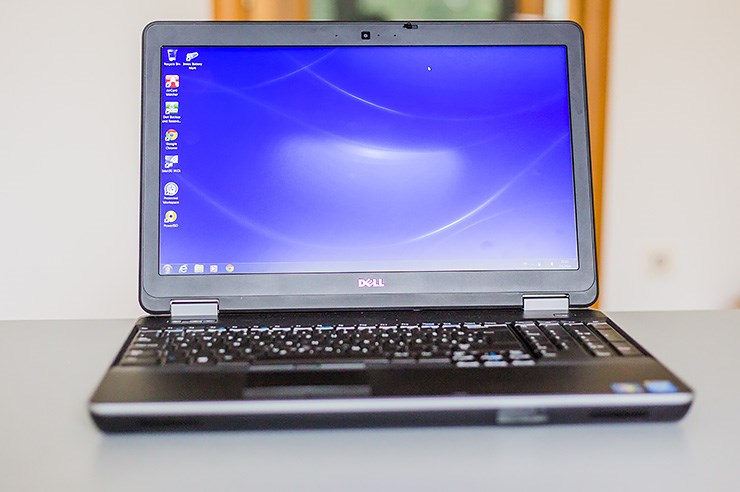 Dell Latitude E6540 (14).jpg